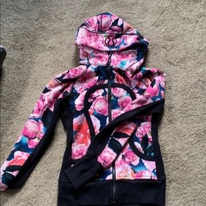 Lululemon floral zip up sweatshirt